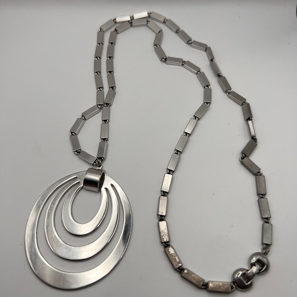 Vintage Monet Tournee' Silver tone Box Chain Necklace - Picture 9 of 10